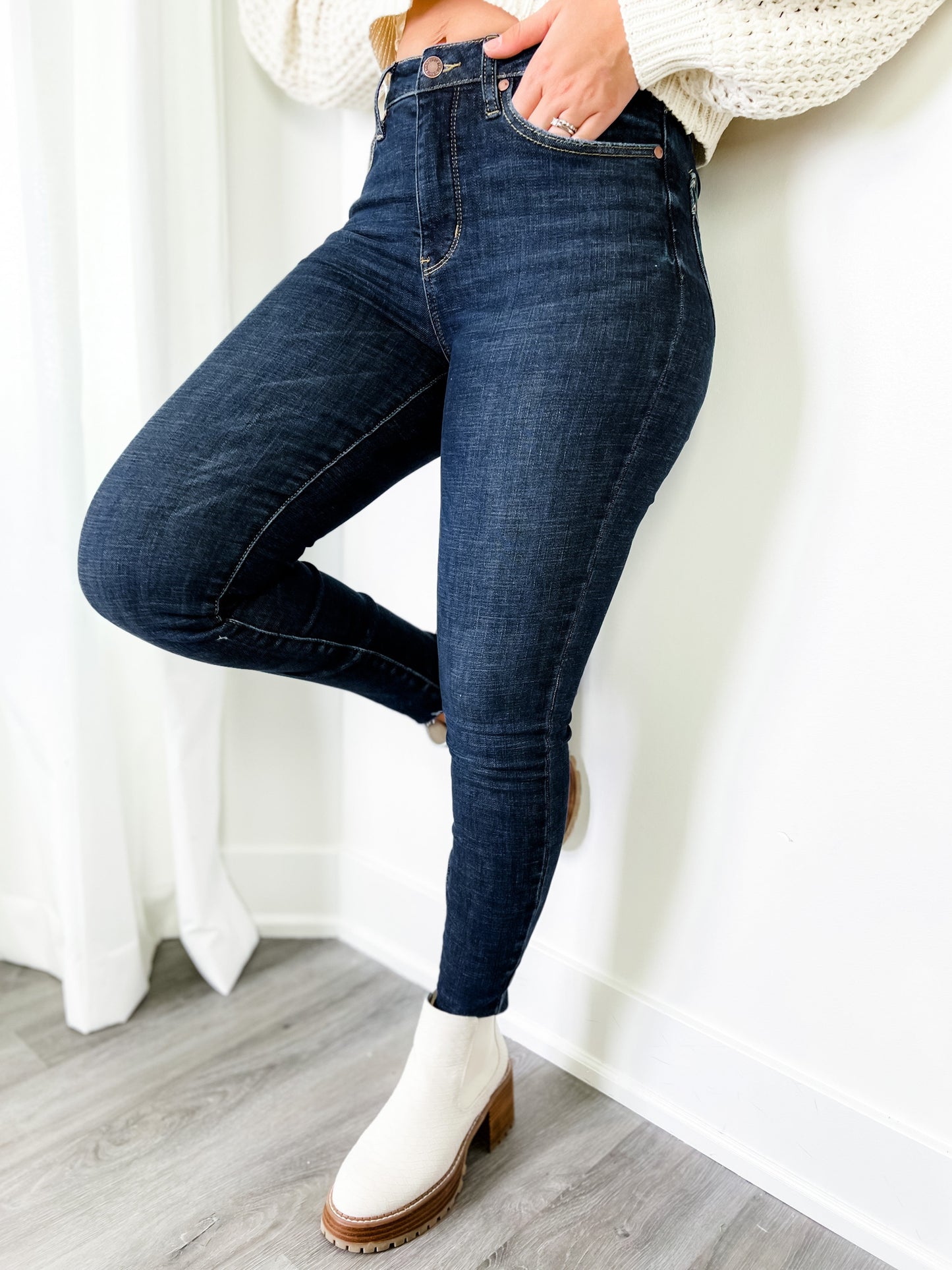 Judy Blue Double Trouble Tummy Control Skinny Jeans