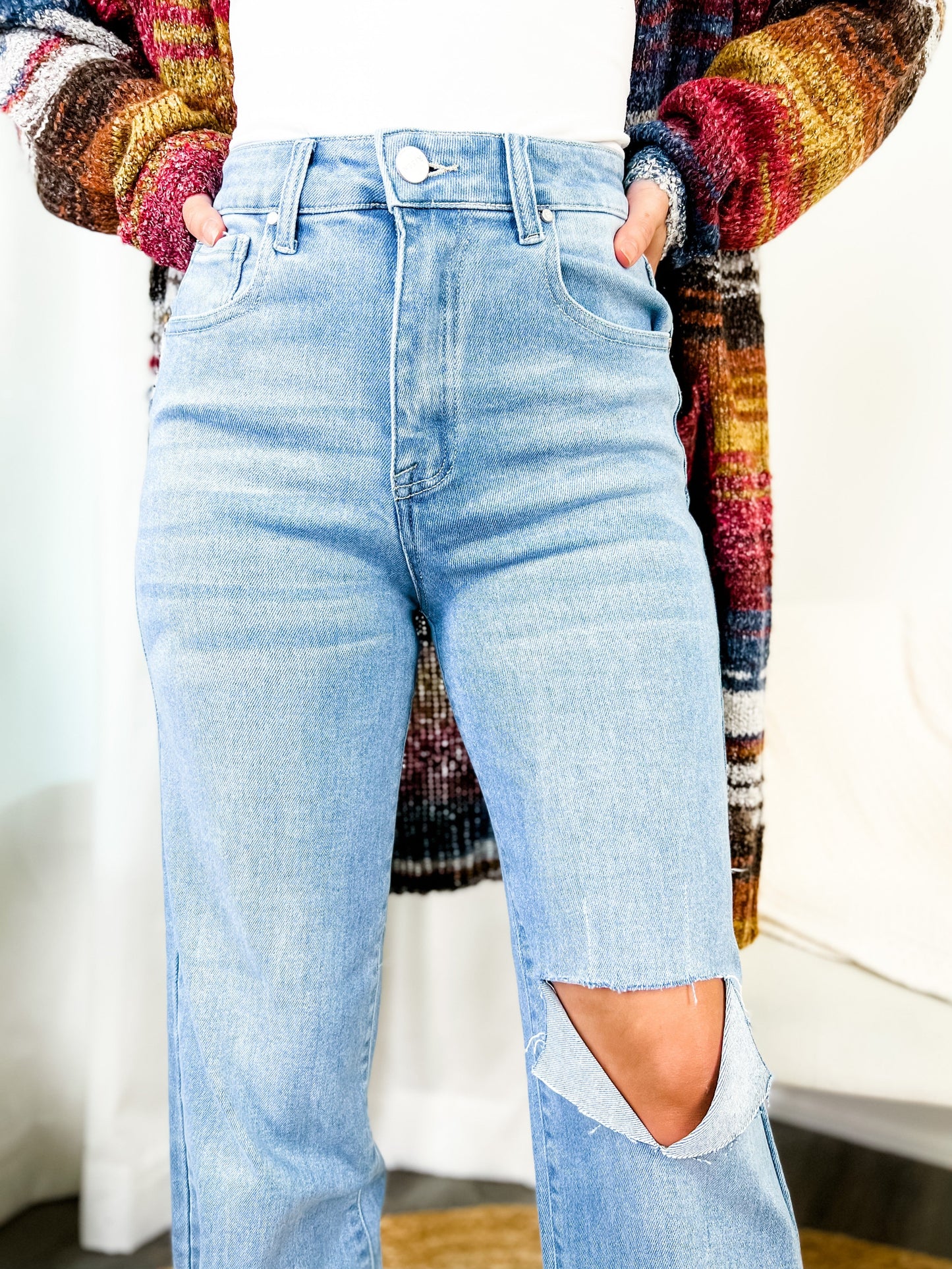 Light Wash High Rise Relaxed Wide Leg Jeans