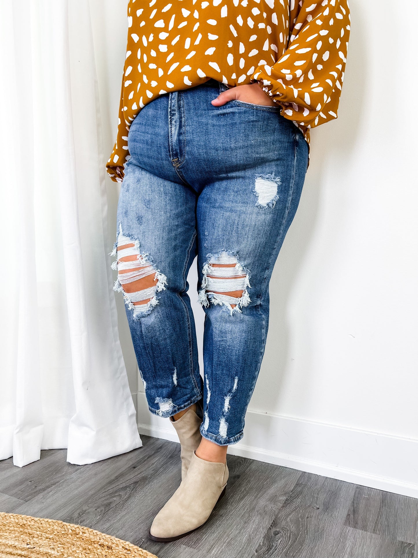 Risen High Rise Cropped Boyfriend Jeans