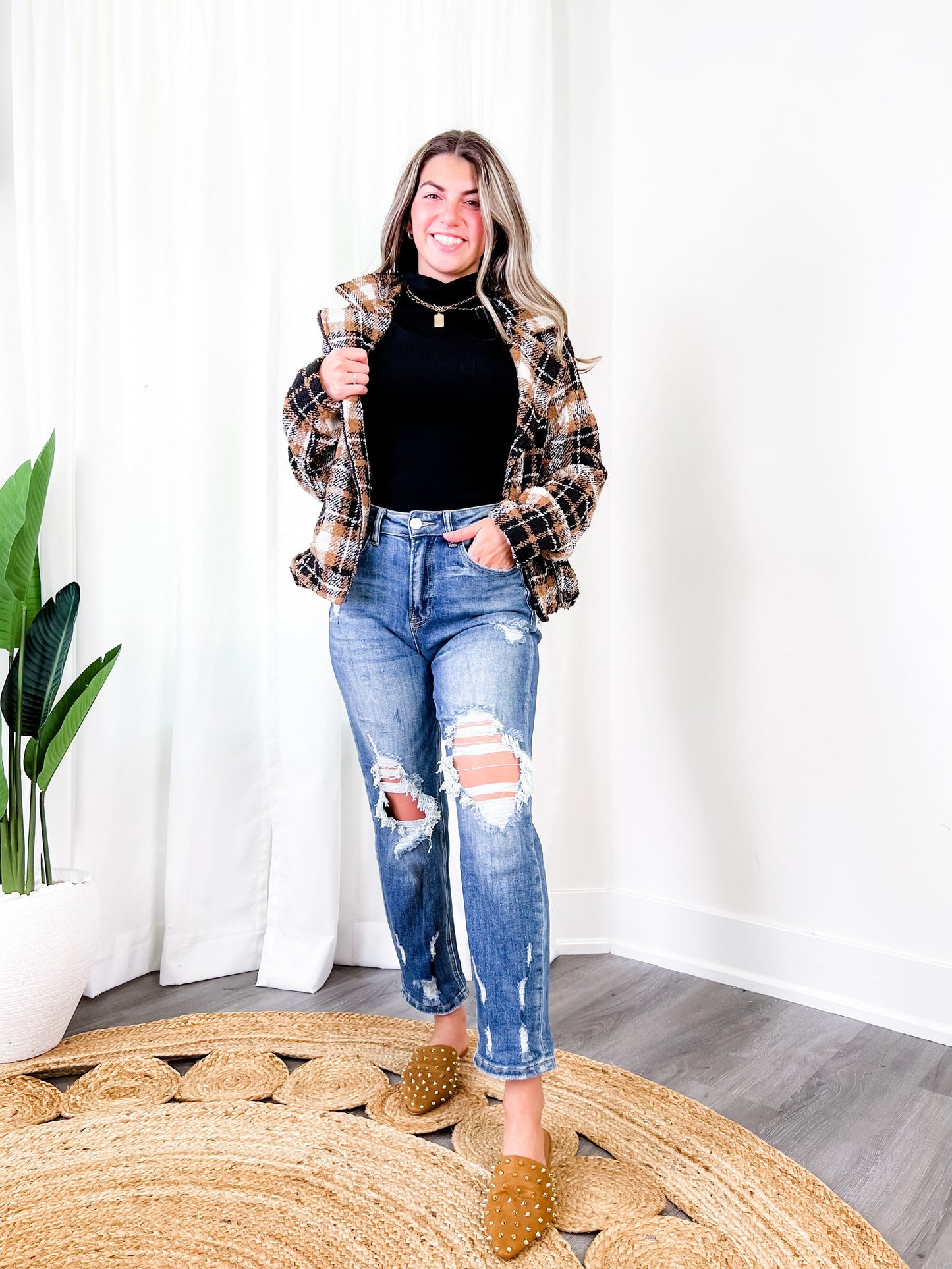 Risen High Rise Cropped Boyfriend Jeans