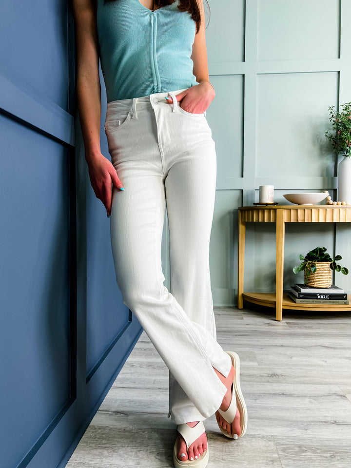 Plus/Reg Judy Blue Pure White Bootcut Jeans With Hem Slit