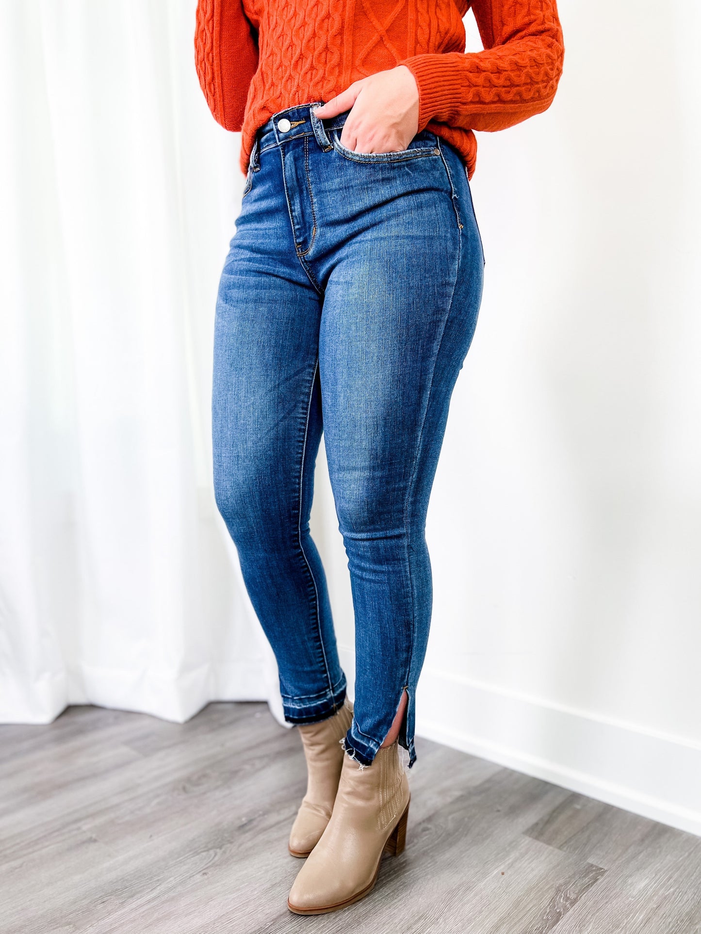 Judy Blue  Blank Space Medium Wash Side Slit Skinny Jeans with Released Hem