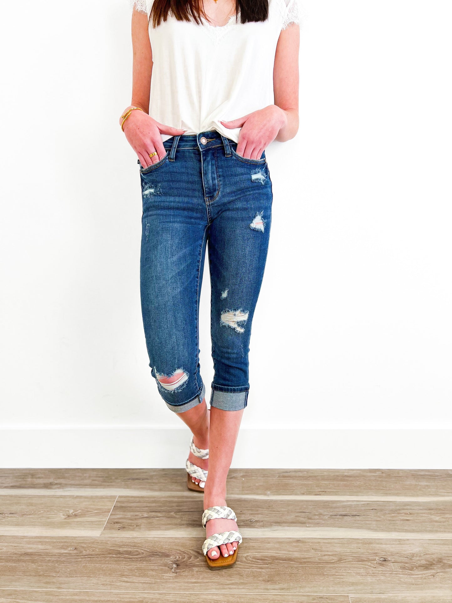 Judy Blue Medium Wash Distressed Capris