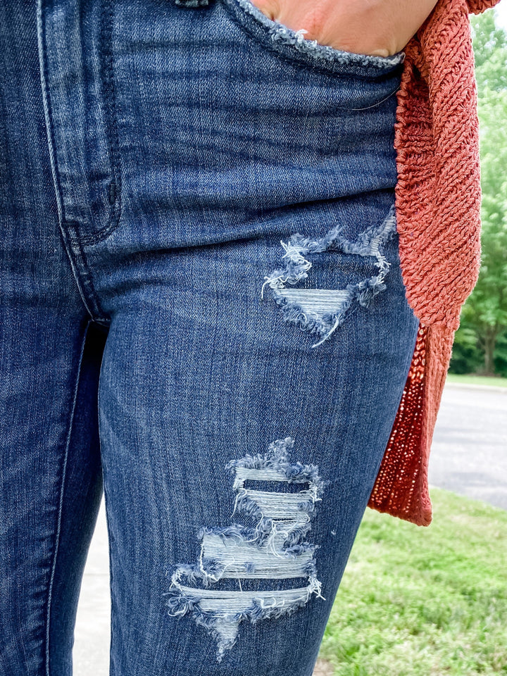 PLUS/REG Judy Blue Distressed Patch Capri Jeans