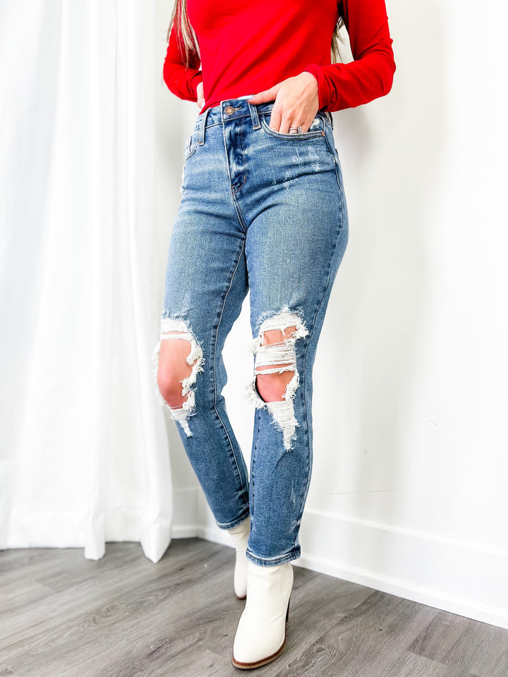 Plus/Reg Judy Blue Double Take Medium Wash High Rise Distressed Boyfriend Jeans