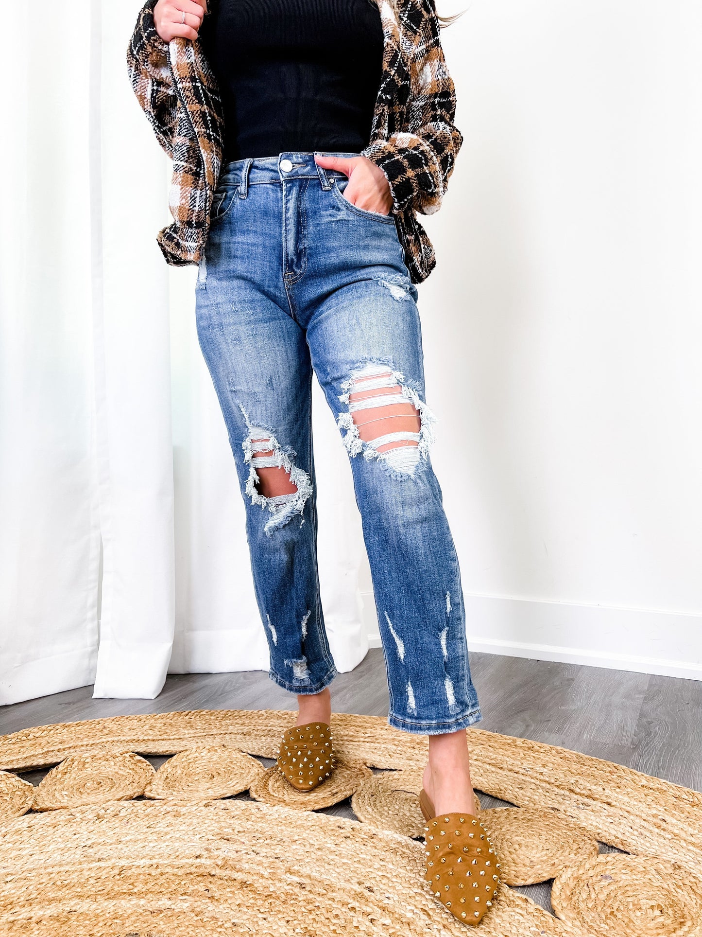 Risen High Rise Cropped Boyfriend Jeans